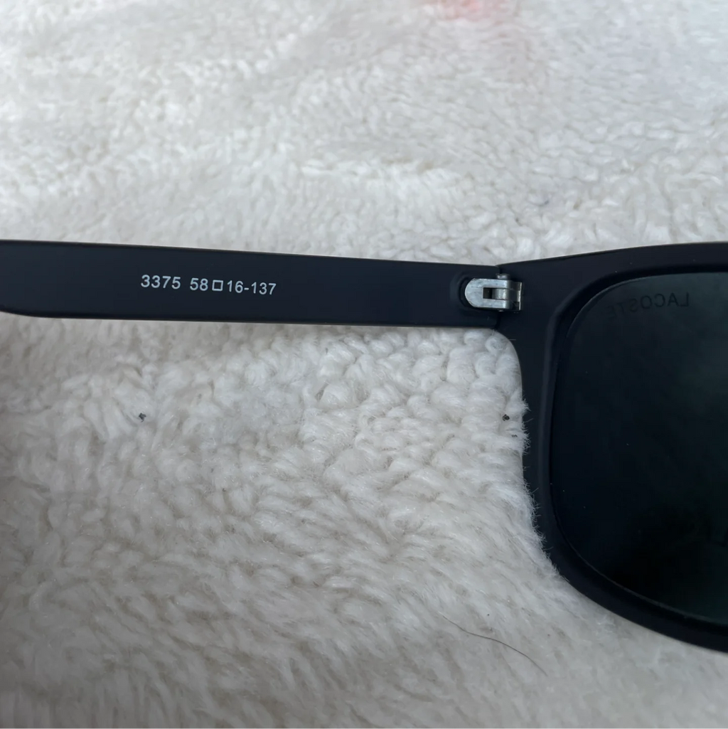 Lacoste 3375 black frame gray film C1